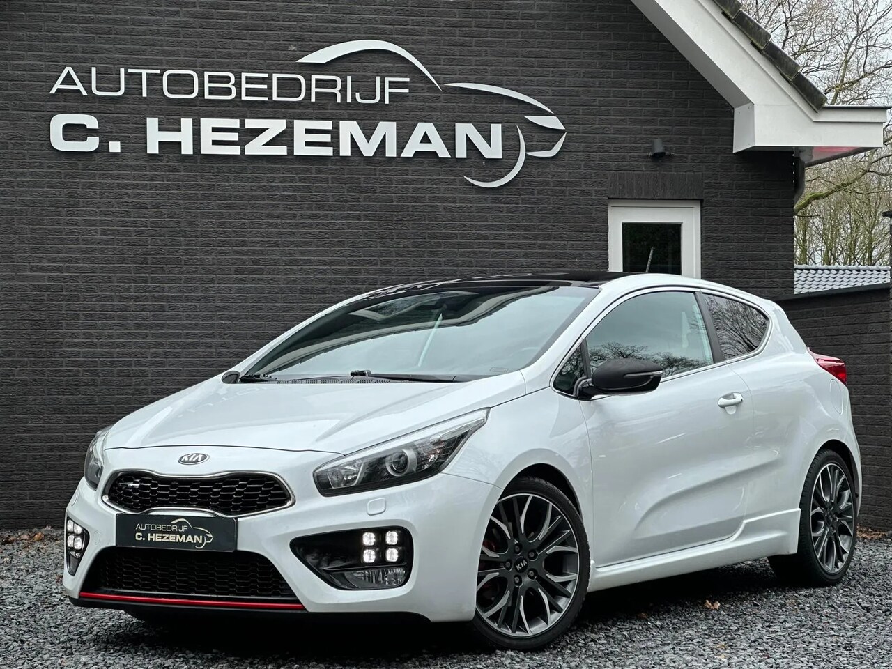 Kia Cee'd - 1.6 T-GDi GT 1e eigenaar Dealer OHPanoramadak Cruise Climate Control - AutoWereld.nl