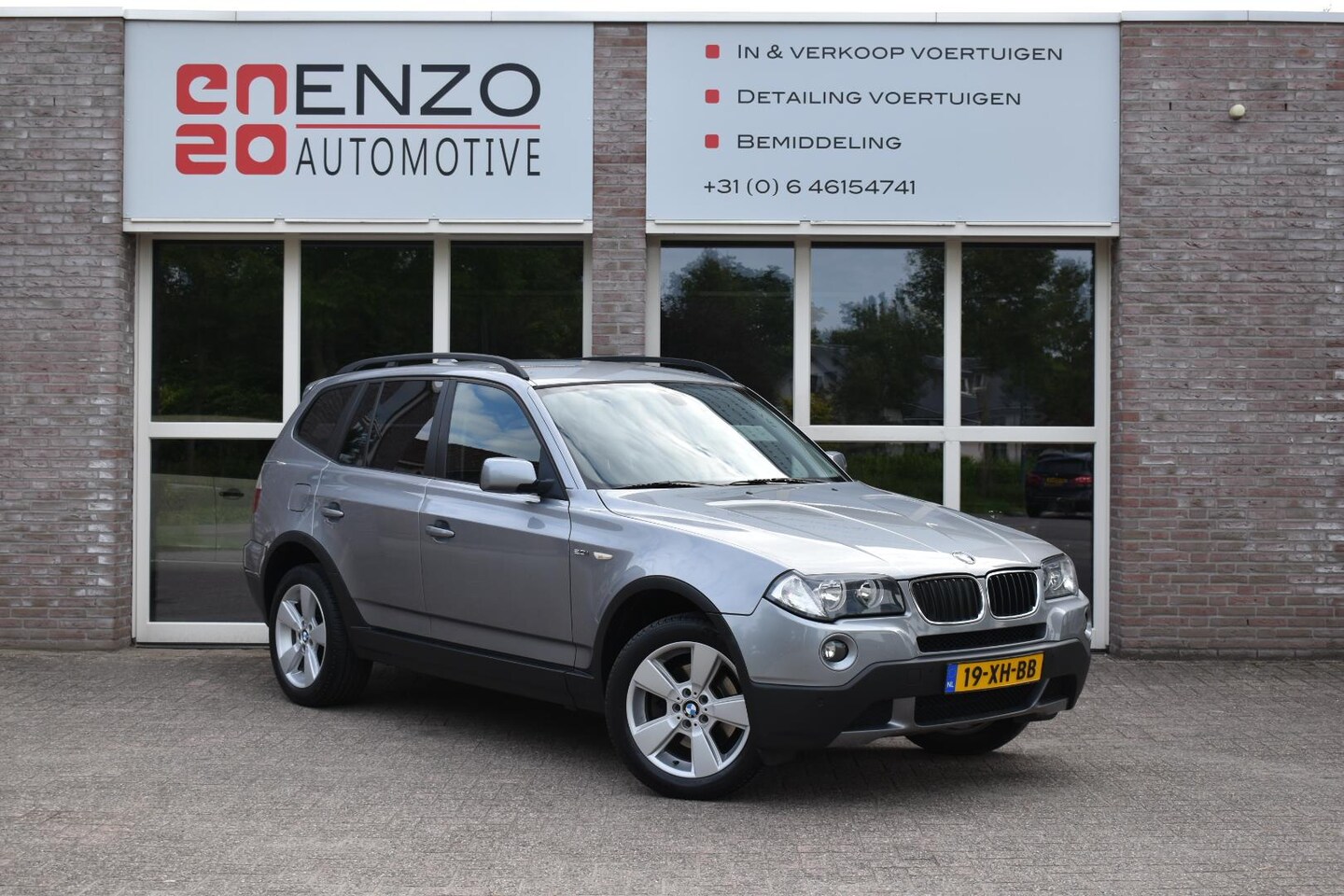 BMW X3 - 2.0i Executive Anniversary|Youngtimer|Afn. Trekhaak|NLauto|4X4 - AutoWereld.nl