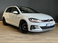 Volkswagen Golf - 2.0 TSI GTI Performance PANO | DCC | DYN | TREKHAAK