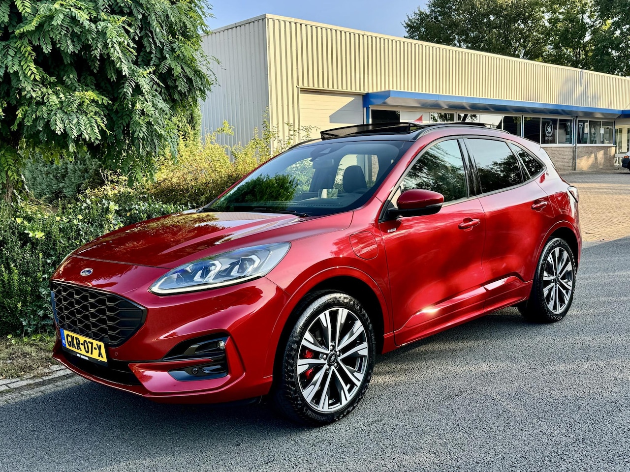 Ford Kuga - 2.5 PHEV ST Line X 224PK Pano•Trekhaak•20 inch - AutoWereld.nl