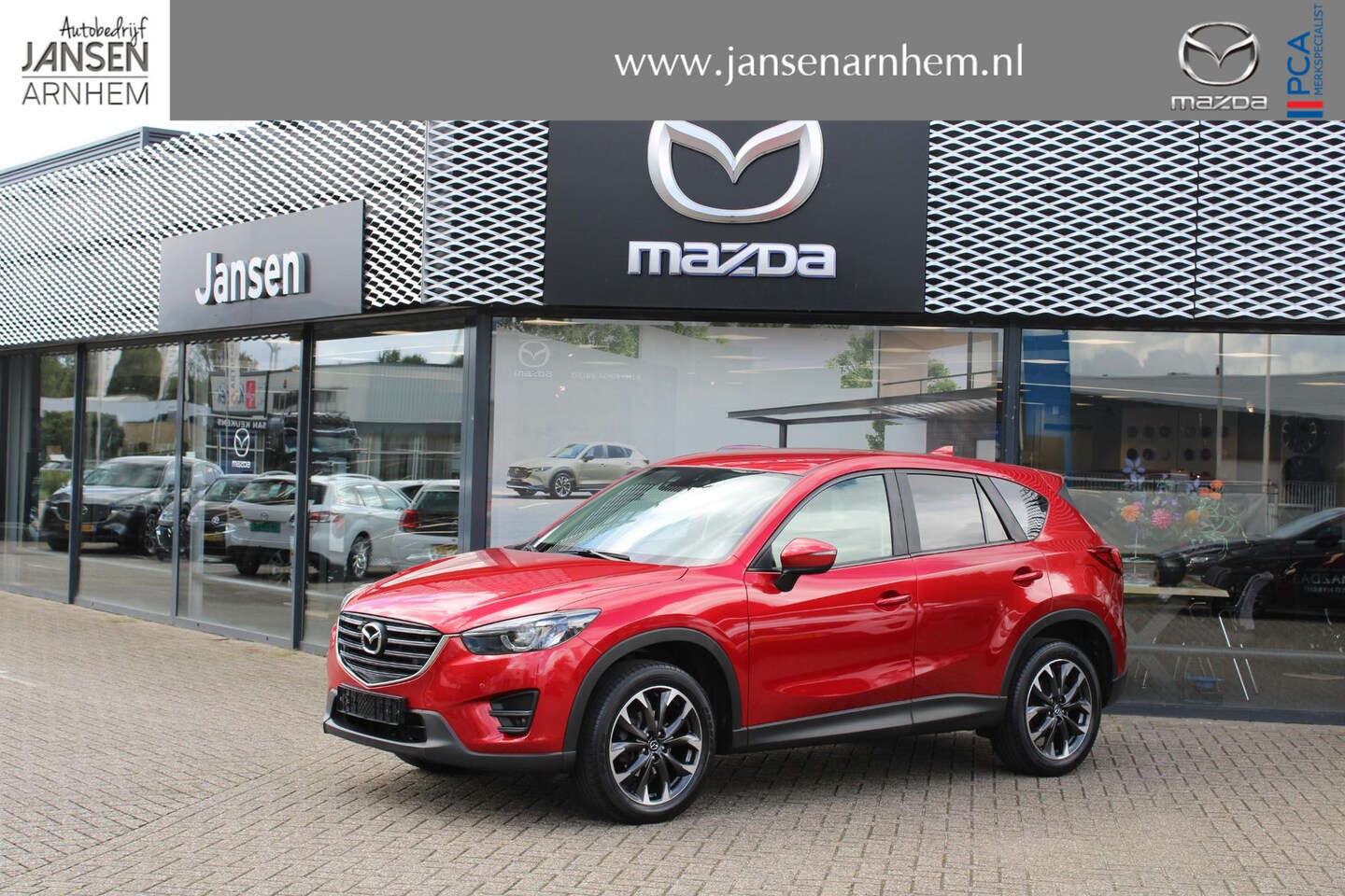 Mazda CX-5 - 2.0 SkyActiv-G 165 Nakama 2WD , Navi, Clima, Cruise, Camera, LMV 19 Inch, Bose, PDC, RVM, - AutoWereld.nl