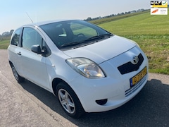 Toyota Yaris - 1.0 VVTi + / nw model