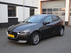 Mazda 2 - 2 1.5 Skyactiv-G Signature Automatische airco, navigatie, cruise controle, licht metalen v