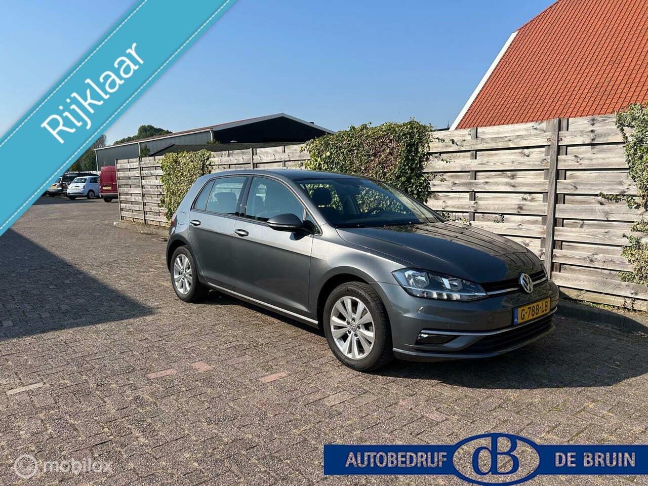 Volkswagen Golf - 1.0 TSI Comfortline Navigatie - AutoWereld.nl