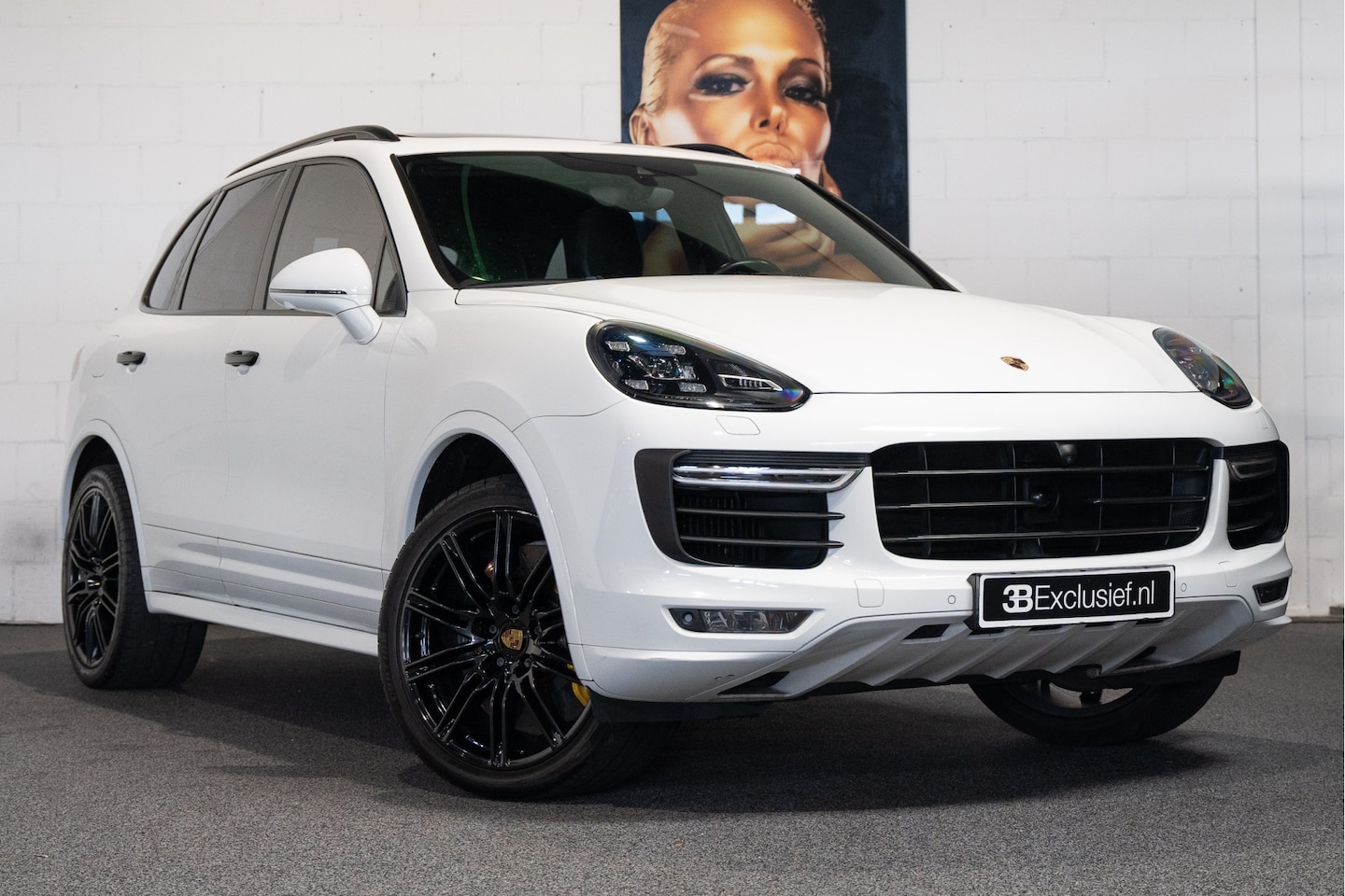 Porsche Cayenne - 4.8 Turbo Burmester | Stoel Vent. | Keramisch | Apple Carplay - AutoWereld.nl