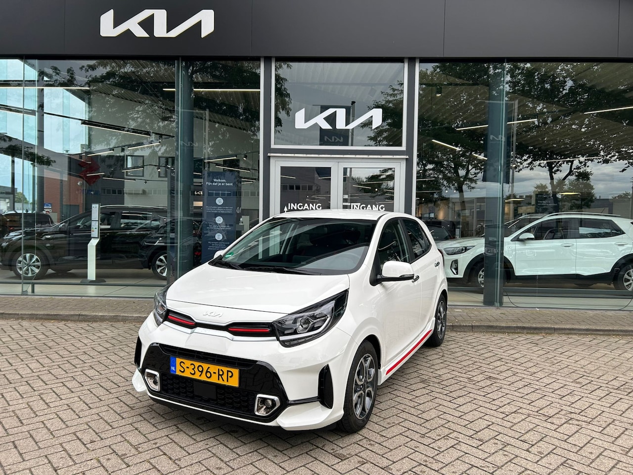 Kia Picanto - 1.0 DPi GT-Line ECC-Airco Navi+BT+DAB+Camera LED Cr.Control Smartkey 15"LMV 7jr.Garantie - AutoWereld.nl