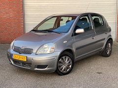 Toyota Yaris - 1.3 VVT-i Sol| AIRCO| AUTOMAAT| NEW APK| NAP