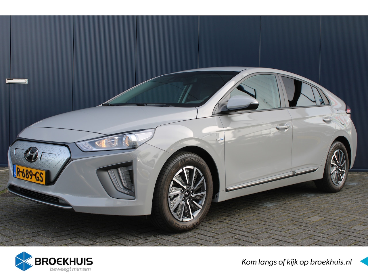 Hyundai IONIQ - EV 136pk Comfort Smart Automaat | Led | Climate | Camera | Keyless | Navigatie | 12% Bijte - AutoWereld.nl