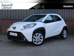 Toyota Aygo X - 1.0 VVT-i MT first |Zeer compleet|Lichtmetalen velgen|Apple CarPlay/Android Auto|SafetySen