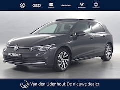 Volkswagen Golf - 1.4 TSI eHybrid 204pk PHEV Style / Elektrisch verstelbare bestuurdersstoel / Panoramadak /