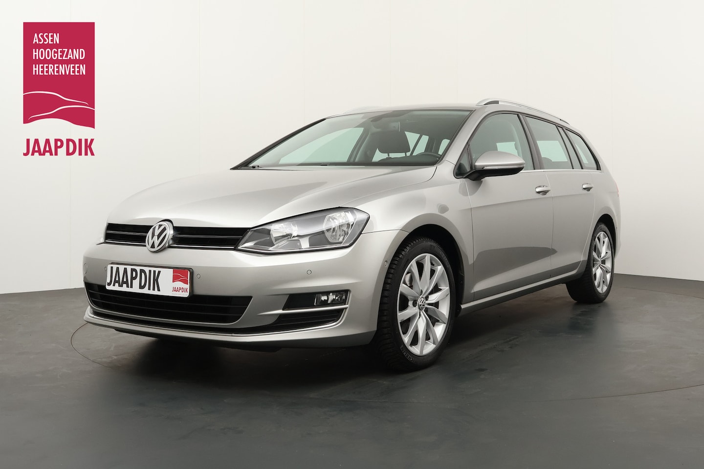 Volkswagen Golf Variant - BWJ 2015 1.4 TSI 123 PK Highline AUTOMAAT / NAVI / CLIMA / CRUISE / BLUETOOTH / CAMERA / P - AutoWereld.nl