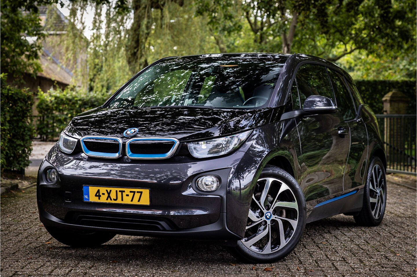 BMW i3 - Comfort 22 kWh Warmtepomp € 2.000 Subsidie Mogelijk - AutoWereld.nl