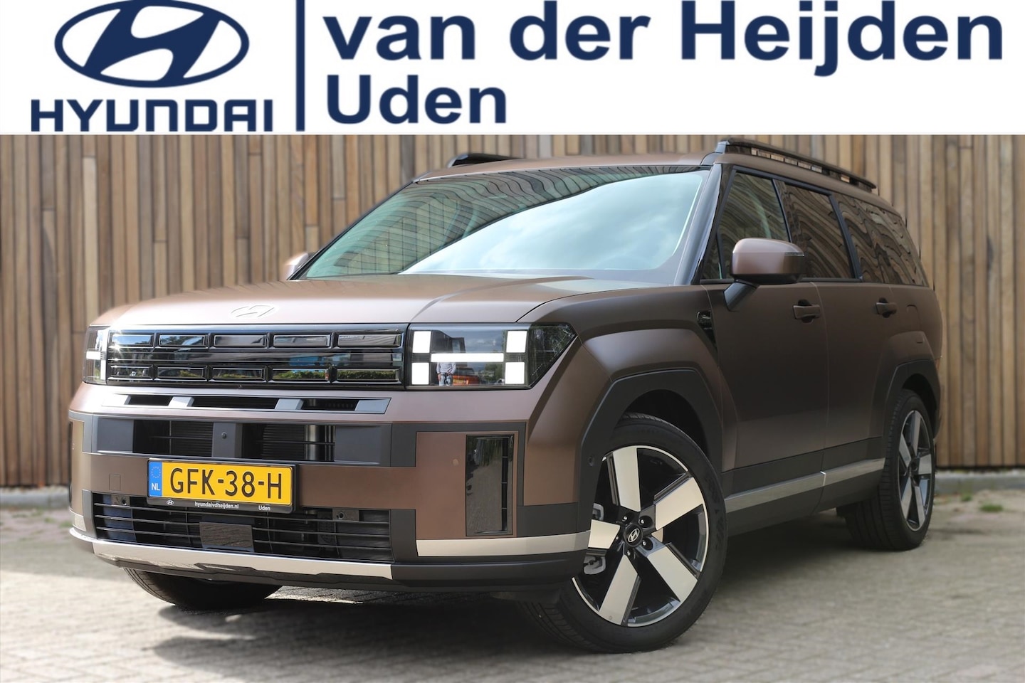 Hyundai Santa Fe - PHEV 252pk Aut 4WD 7pl Premium Plus RIJKLAAR - AutoWereld.nl