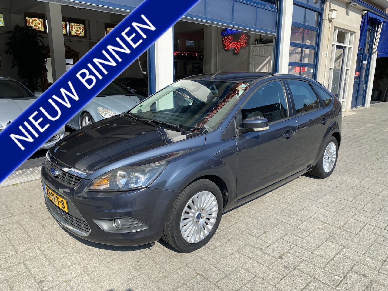 Ford Focus - 1.8 Limited 1.8 Limited 5-DEURS - AutoWereld.nl