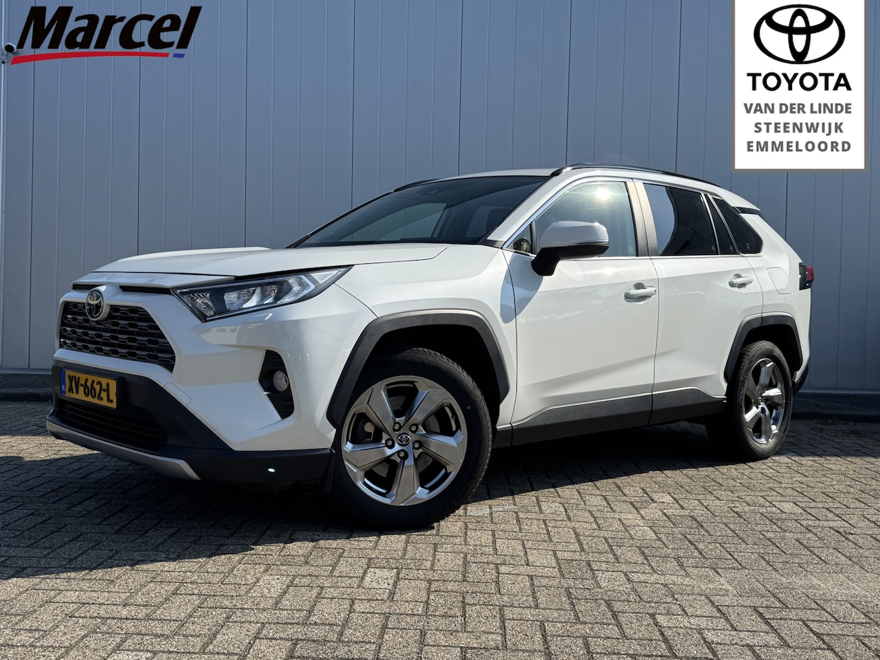 Toyota RAV4 - 2.0 VVT-iE Business Intro Automaat Trekhaak Leer PDC Apple Carplay NL Auto - AutoWereld.nl