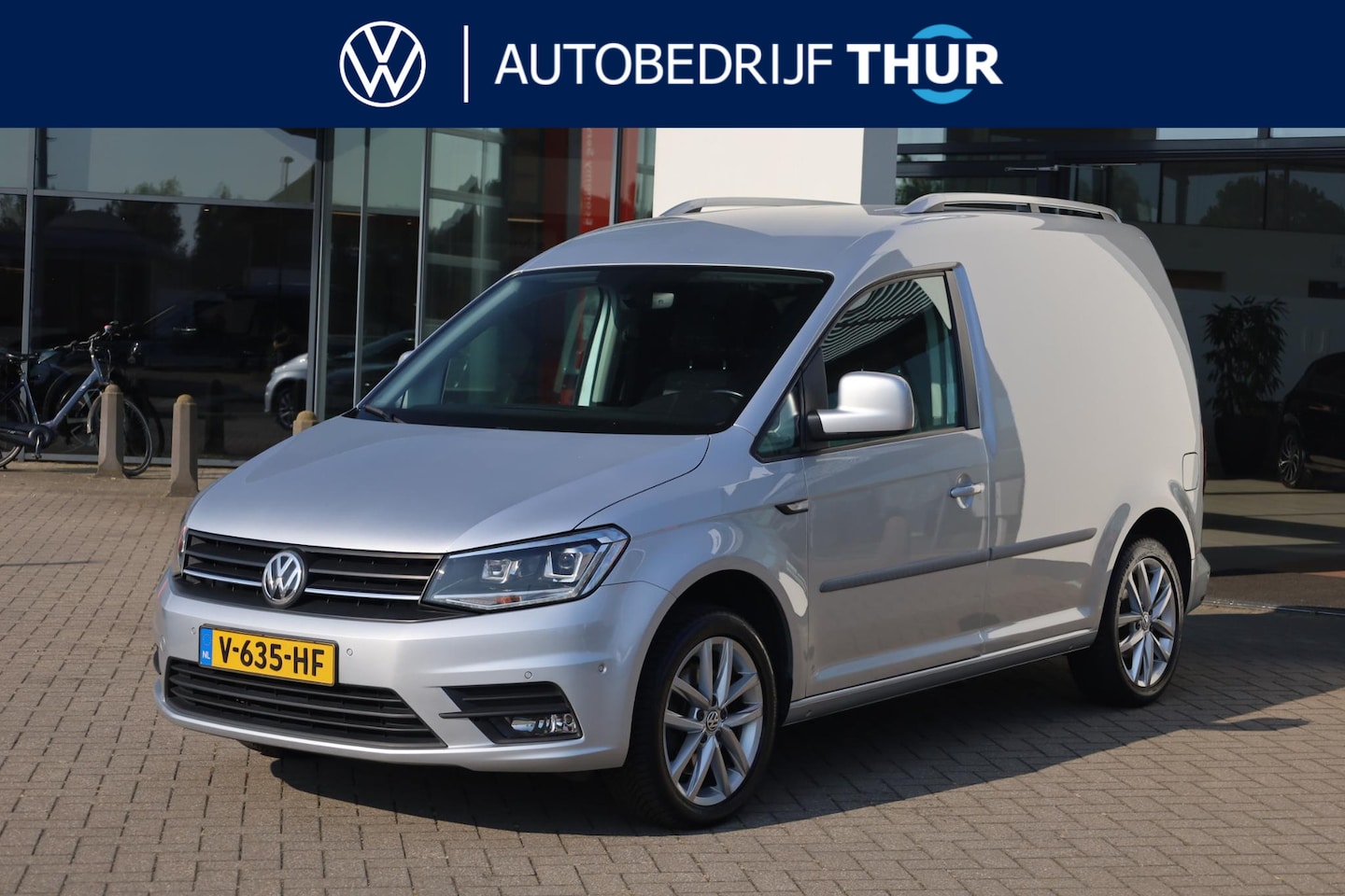 Volkswagen Caddy - 2.0 TDI L1H1 BMT Highline 150PK / 110kW DSG Exclusive edition, navigatie, park assist, cli - AutoWereld.nl