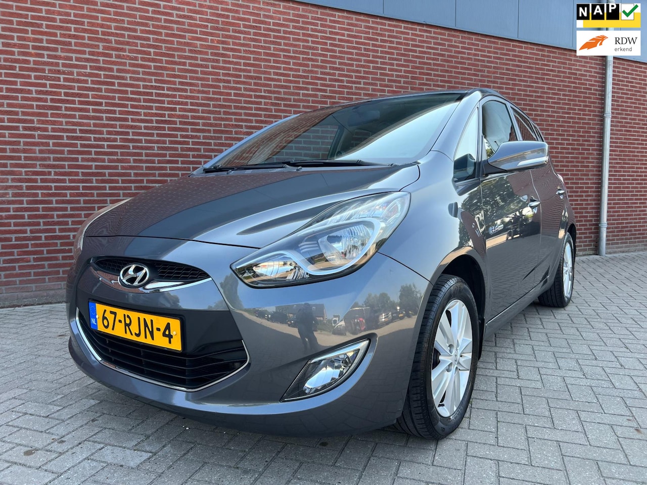 Hyundai ix20 - 1.4i i-Vision / NAP / Airco / Trekhaak / Nette staat - AutoWereld.nl