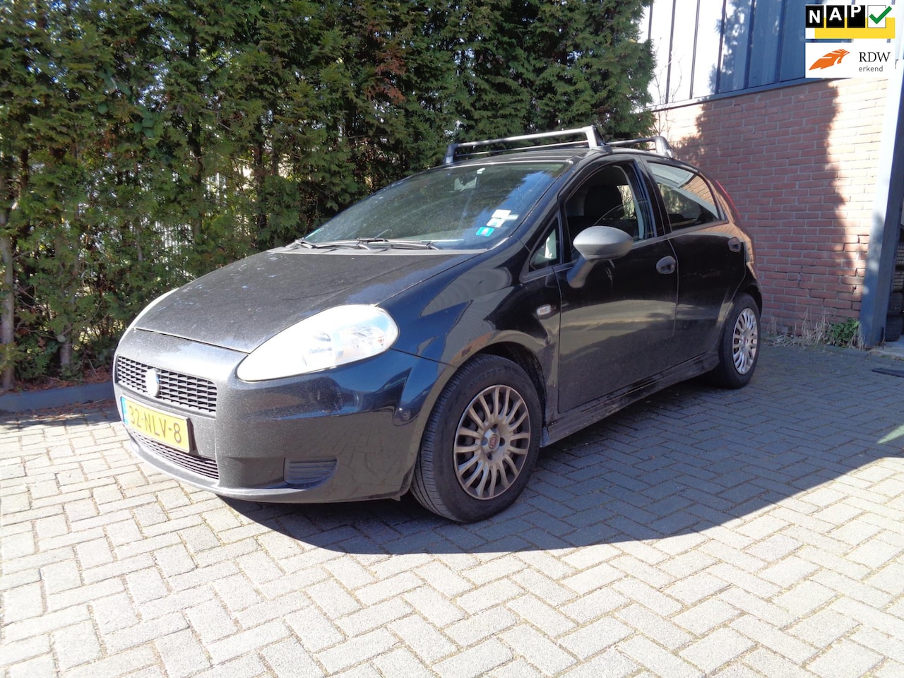 Fiat Grande Punto - 1.3 M-Jet Actual 1.3 M-Jet Actual,Airco ALLEEN VOOR EXPORT - AutoWereld.nl