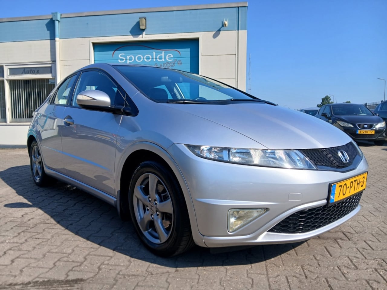 Honda Civic - 1.4 NL Auto/167.000Km Nap/Leer/Apk 09-'25 - AutoWereld.nl