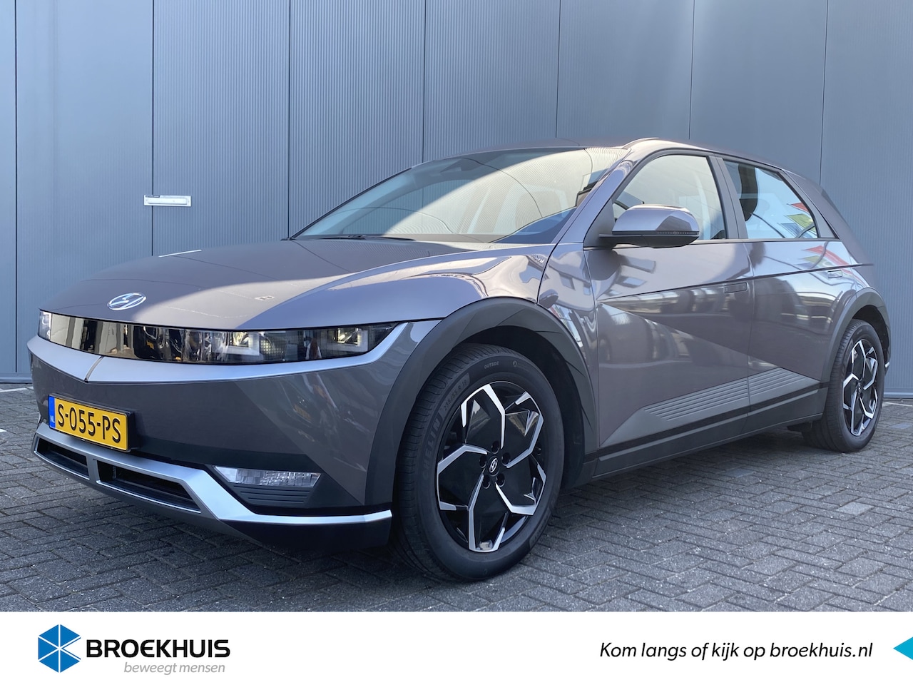 Hyundai IONIQ 5 - 73 kWh 306pk AWD Connect Automaat | Led | Camera | Keyless | Navigatie | 19" Lichtmetaal | - AutoWereld.nl