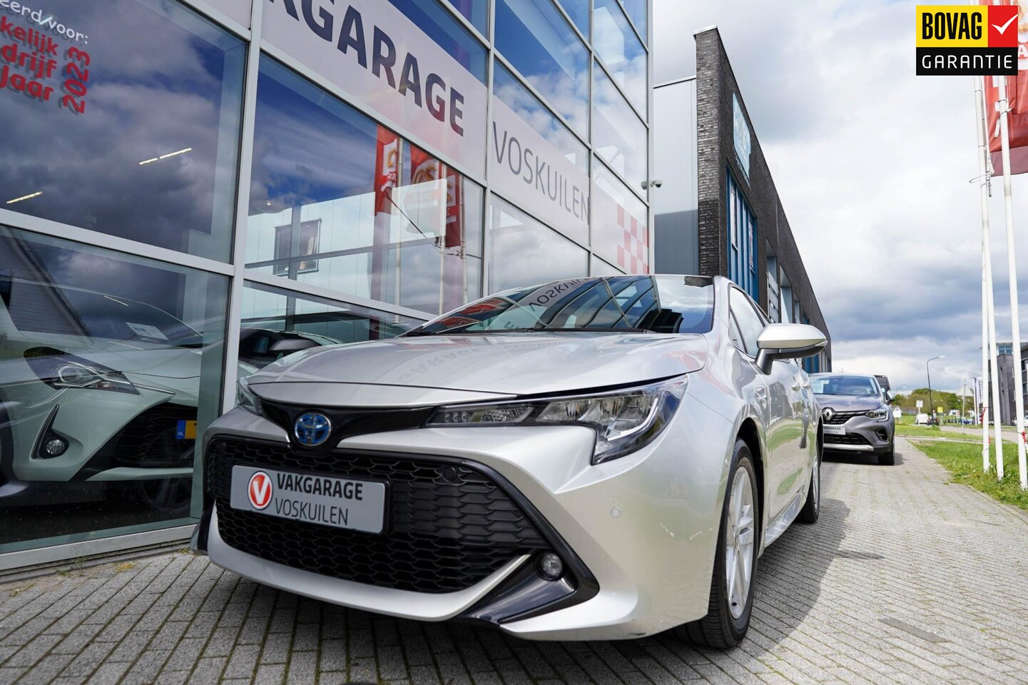 Toyota Corolla - 1.8 Hybrid Dynamic MY21 Business|Carplay|Parkeersensoren v+a - AutoWereld.nl