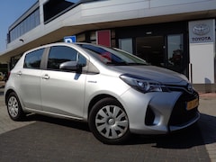 Toyota Yaris - 1.5 Hybrid Aspiration | AUTOMAAT |