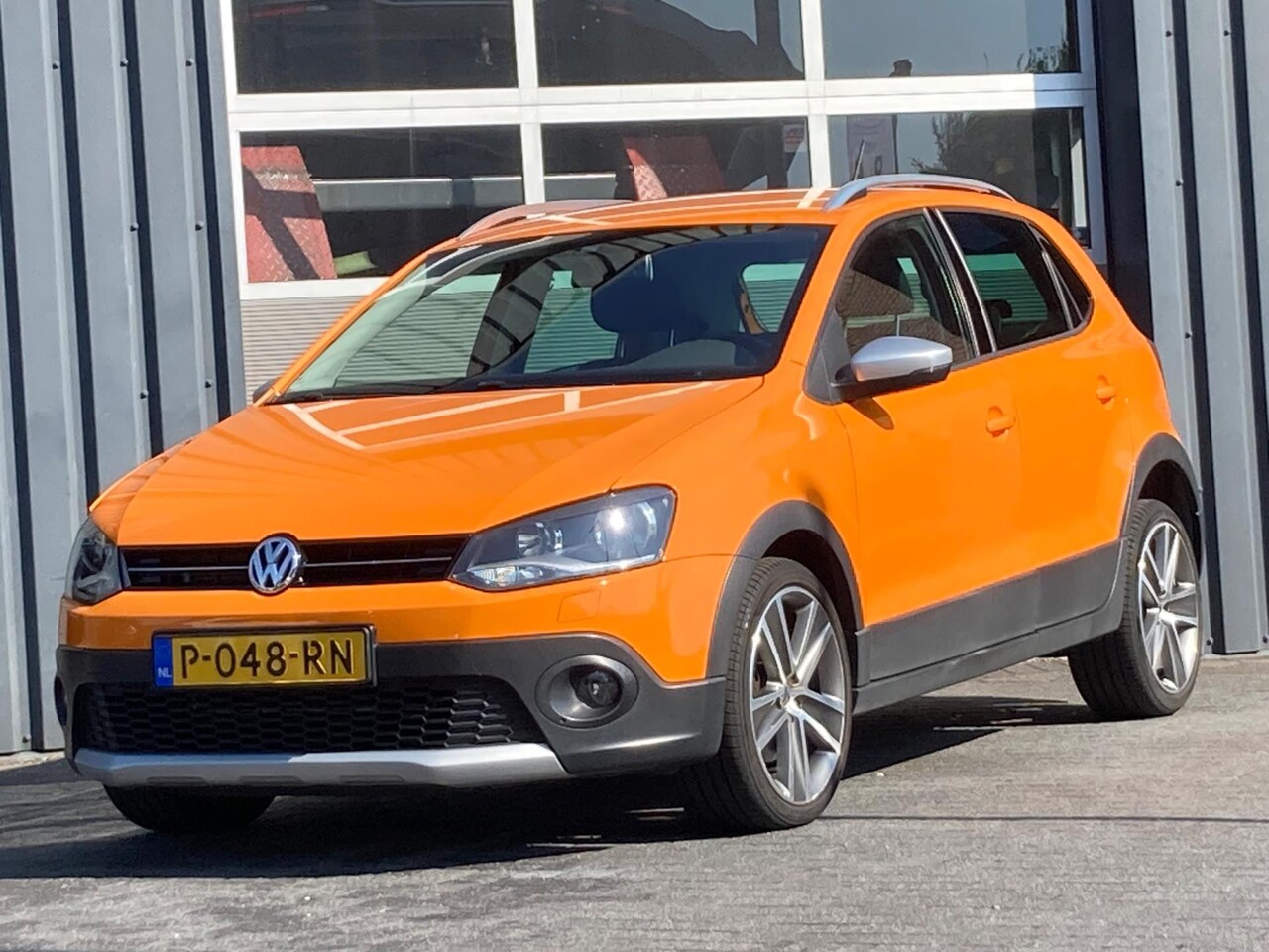 Volkswagen Polo - 1.2 TSI Cross Climate control, Stoelverwarming, cruise control, Navigatie, PDC - AutoWereld.nl