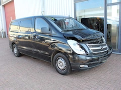 Hyundai H 300 - 2.5 CRDi Airco/Trekhaak/2 Schuifdeuren