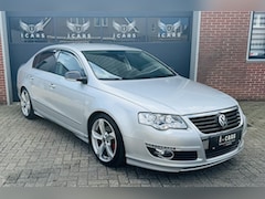 Volkswagen Passat - 1.6 FSI Sport Edition Uniek VW Dealer Onderhouden