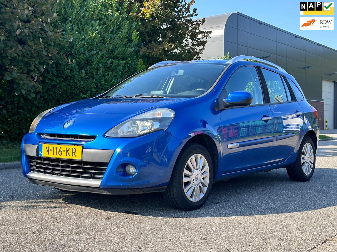 Renault Clio Estate - 1.2 TCE Collection Navigatie*Cruise*Stoelverwarming*Airco*LM velgen* - AutoWereld.nl