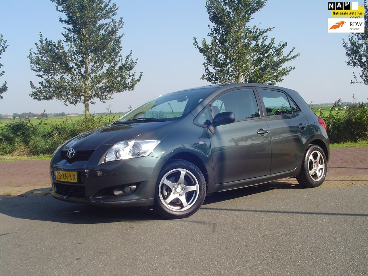 Toyota Auris - 1.6-16V Sol Business " Automaat / Airco / Cruise controle - AutoWereld.nl