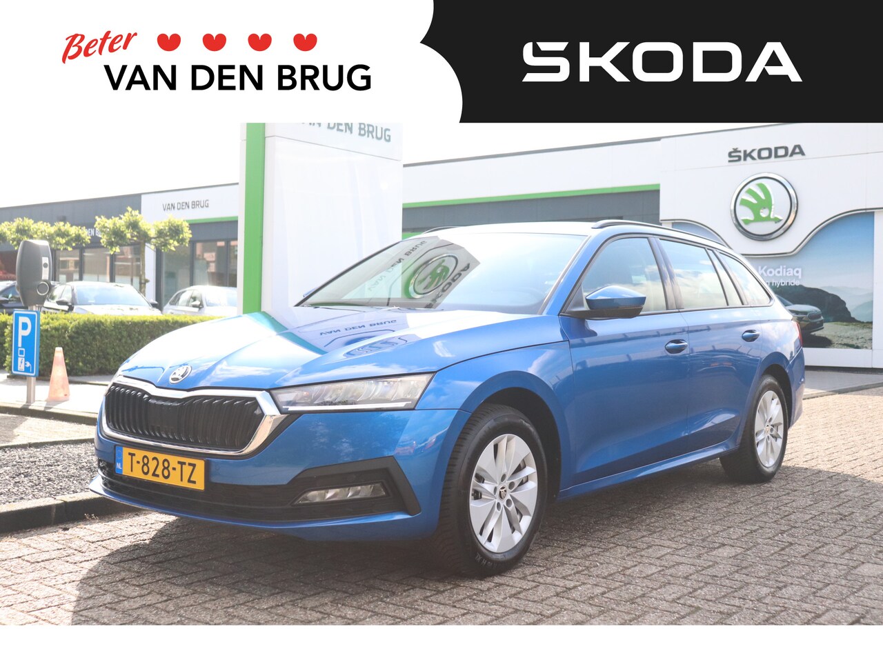 Skoda Octavia Combi - 1.0 TSI 110pk Business Edition | Stoelverwarming | Elektrische achterklep | Parkeersensore - AutoWereld.nl