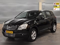 Nissan Qashqai - 1.6 Acenta + Parkeersensoren|Climate Control|Bluetooth|Trekhaak|