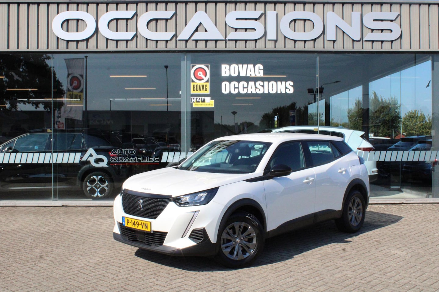 Peugeot 2008 - 1.2 PureTech Active Pack 1 EIGENAAR/ APPLE CARPLAY - AutoWereld.nl