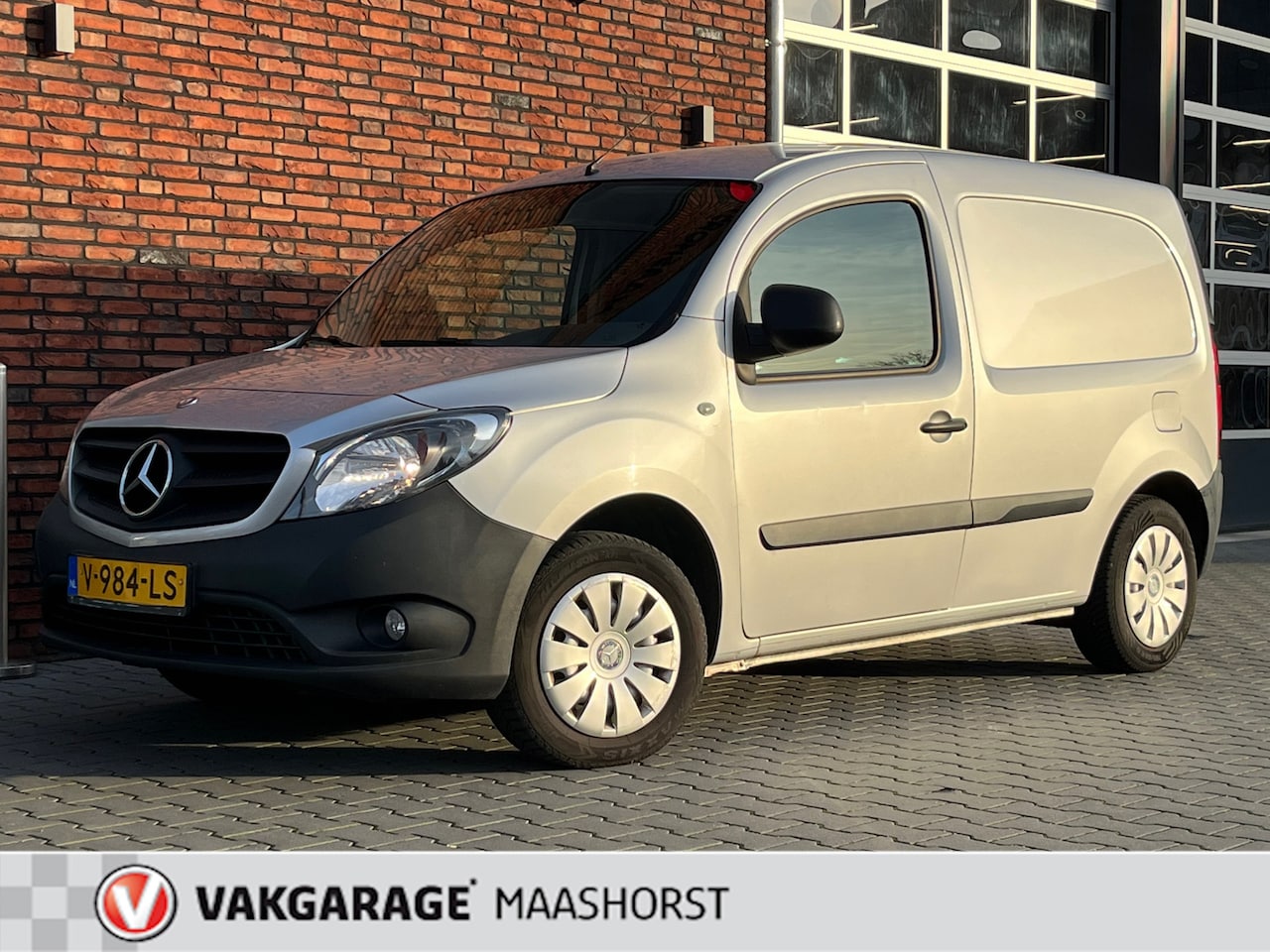 Mercedes-Benz Citan - 108 CDI BlueEFFICIENCY Business Professional BTW-Auto/Airco/Cruise/Bluetooth - AutoWereld.nl