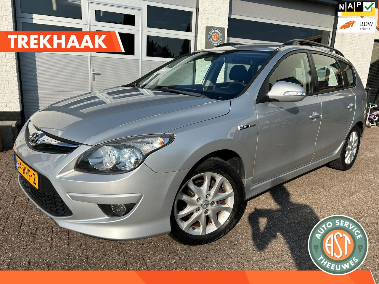 Hyundai i30 CW - 1.6i i-Motion NAP|CRUISE|TREKHAAK - AutoWereld.nl