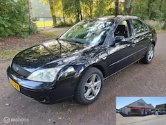 Ford Mondeo - 2.0-16V Ghia