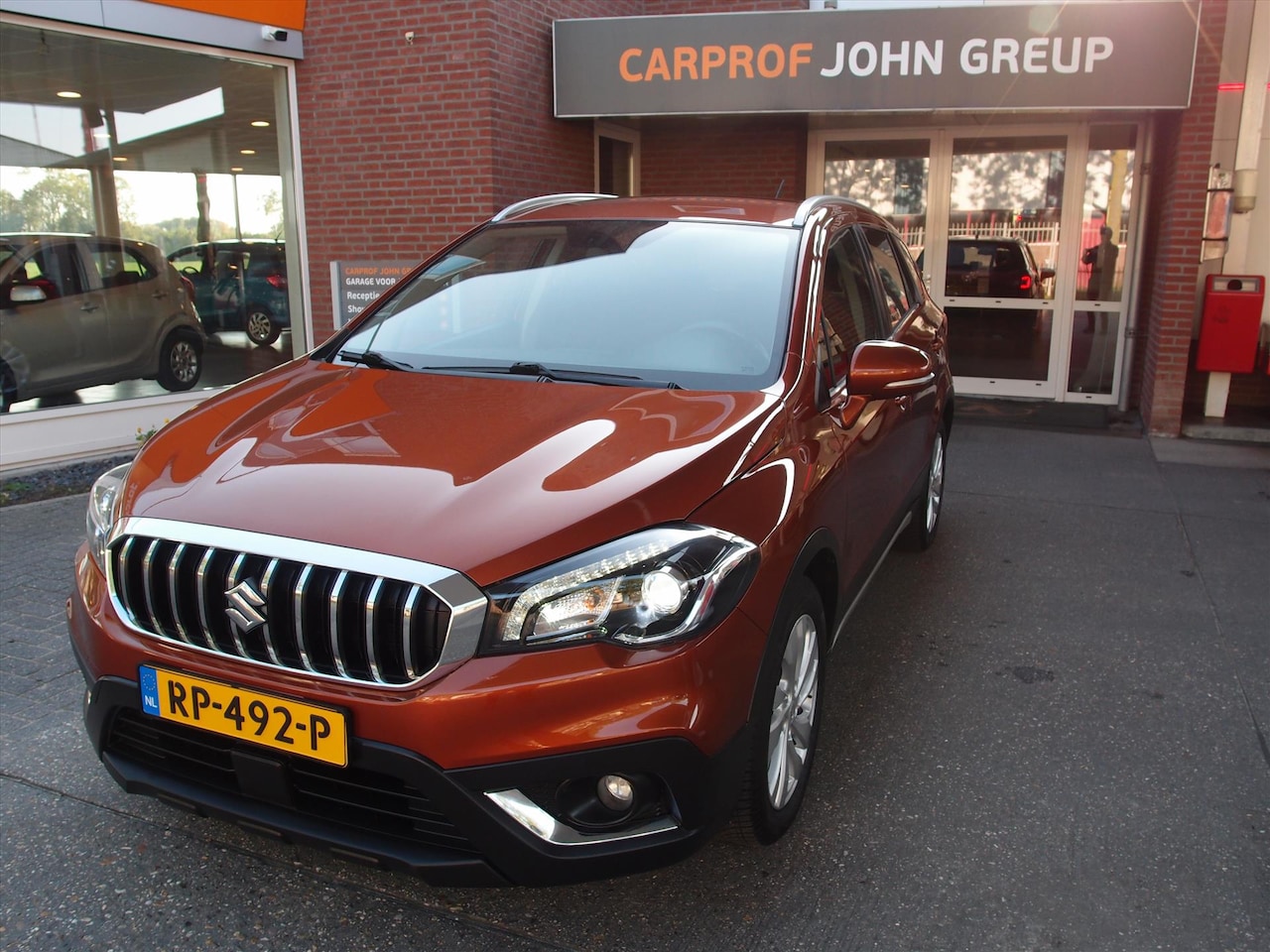 Suzuki SX4 S-Cross - 1.4 Boosterjet 140PK Exclusive - AutoWereld.nl