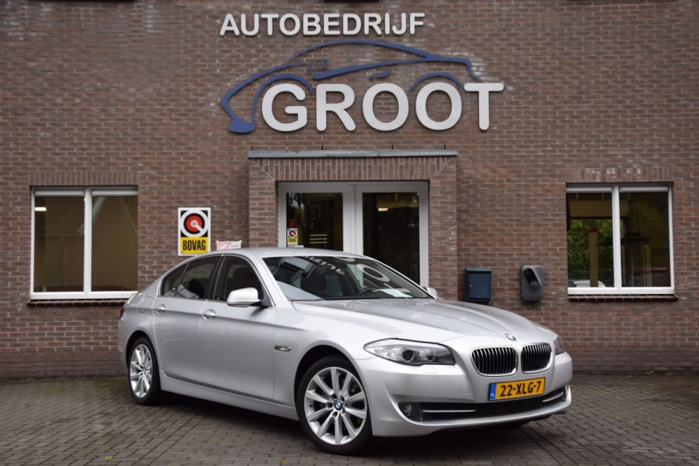 BMW 5-serie - 520I EXECUTIVE ELEC.TREKHAAK/XENON - AutoWereld.nl