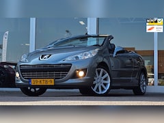 Peugeot 207 CC - 1.6 VTi Roland Garros 1e Eigenaar 17" LM Velgen Leer Nieuwe APK Mooi