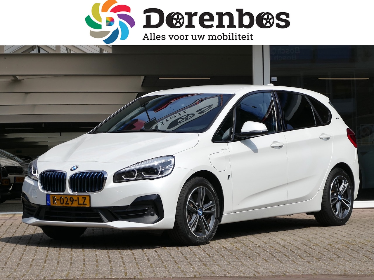 BMW 2-serie Active Tourer - 225xe iPerformance High Executive | verwarmde sportstoelen | LED koplampen | achteruitrijc - AutoWereld.nl