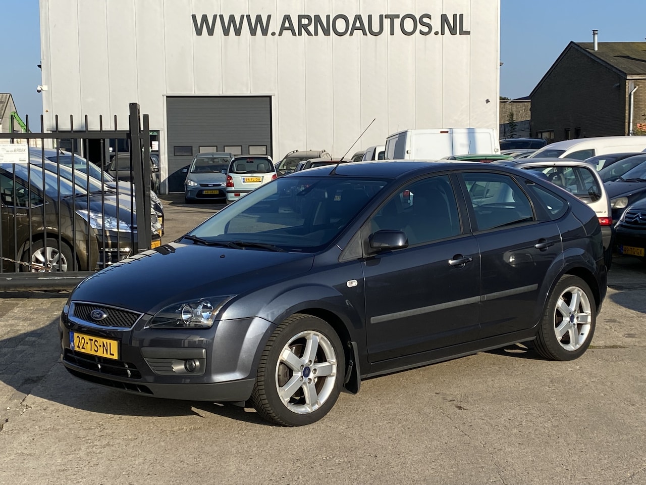 Ford Focus - 2.0-16V Rally Edition 2.0-16V 146 PK RALLY EDITION 5-DEURS, AIRCO IJSKOUD, CRUISE CONTROL, ELEK-RAMEN, RADIO-CD, - AutoWereld.nl