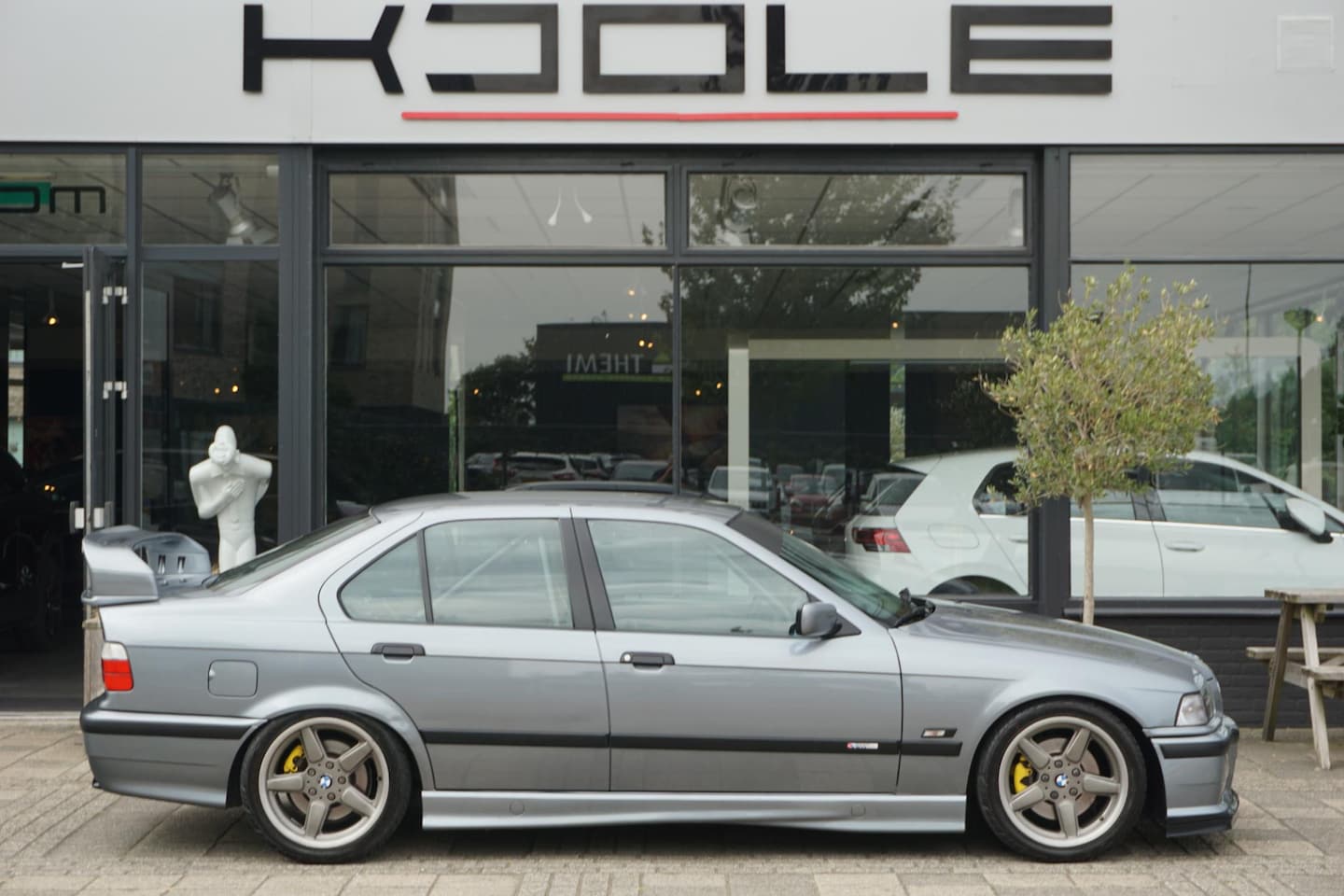 BMW 3-serie - 325i | ringtool - AutoWereld.nl