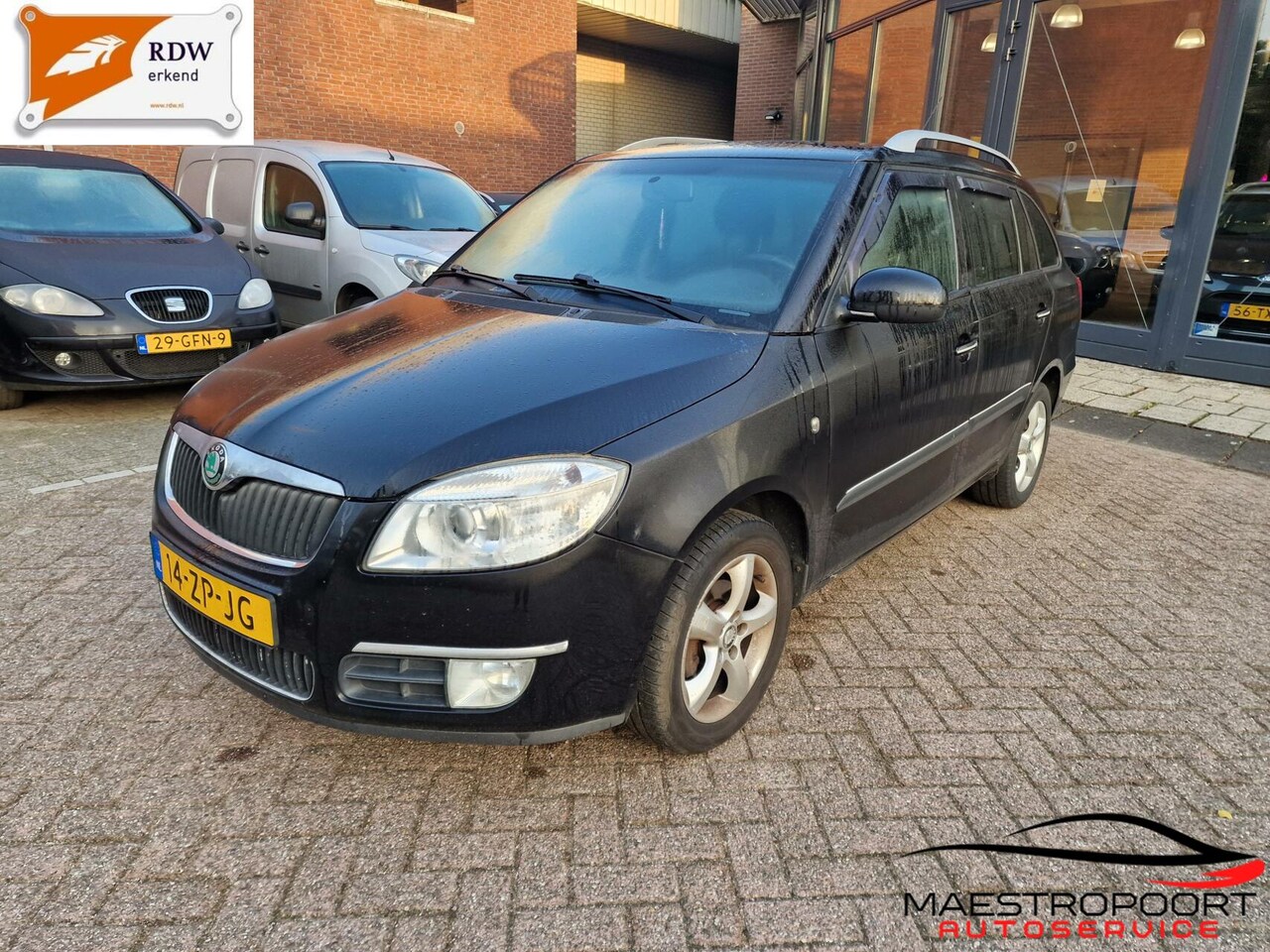 Skoda Fabia Combi - 1.4-16V Sport 1.4-16V Sport - AutoWereld.nl