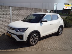 SsangYong Tivoli - 1.5 T-GDI 2WD Quartz 163PK Navi Camera Half Leder Stoel/Stuur Verw Clima Cruise Apple Carp