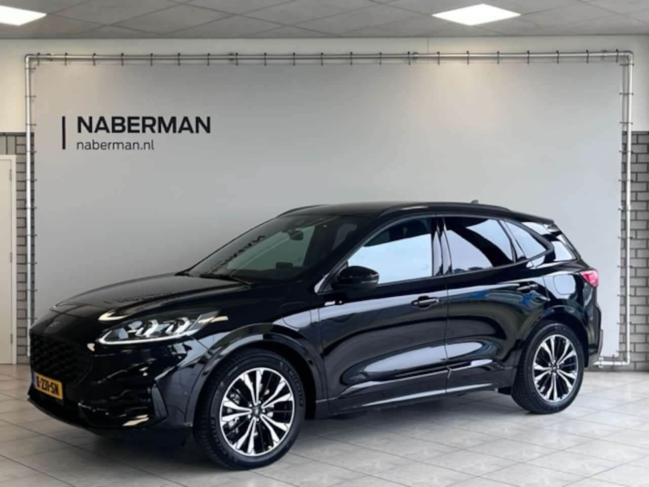 Ford Kuga - 2.5 PHEV 225pk ST-Line X | Automaat | B&O | Adaptief | 20 inch - AutoWereld.nl