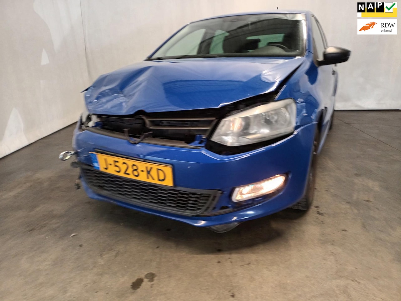 Volkswagen Polo - 1.2-12V Trendline - Airco - Cruise - Frontschade - Export - AutoWereld.nl