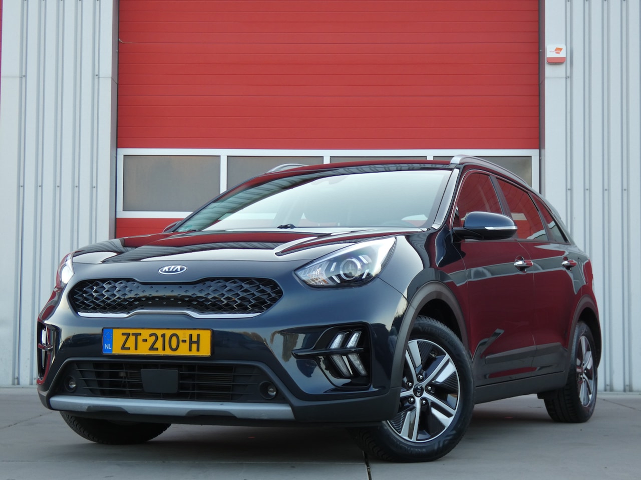 Kia Niro - 1.6 GDi Hybrid DynamicLine/ lage km/ zeer mooi! - AutoWereld.nl