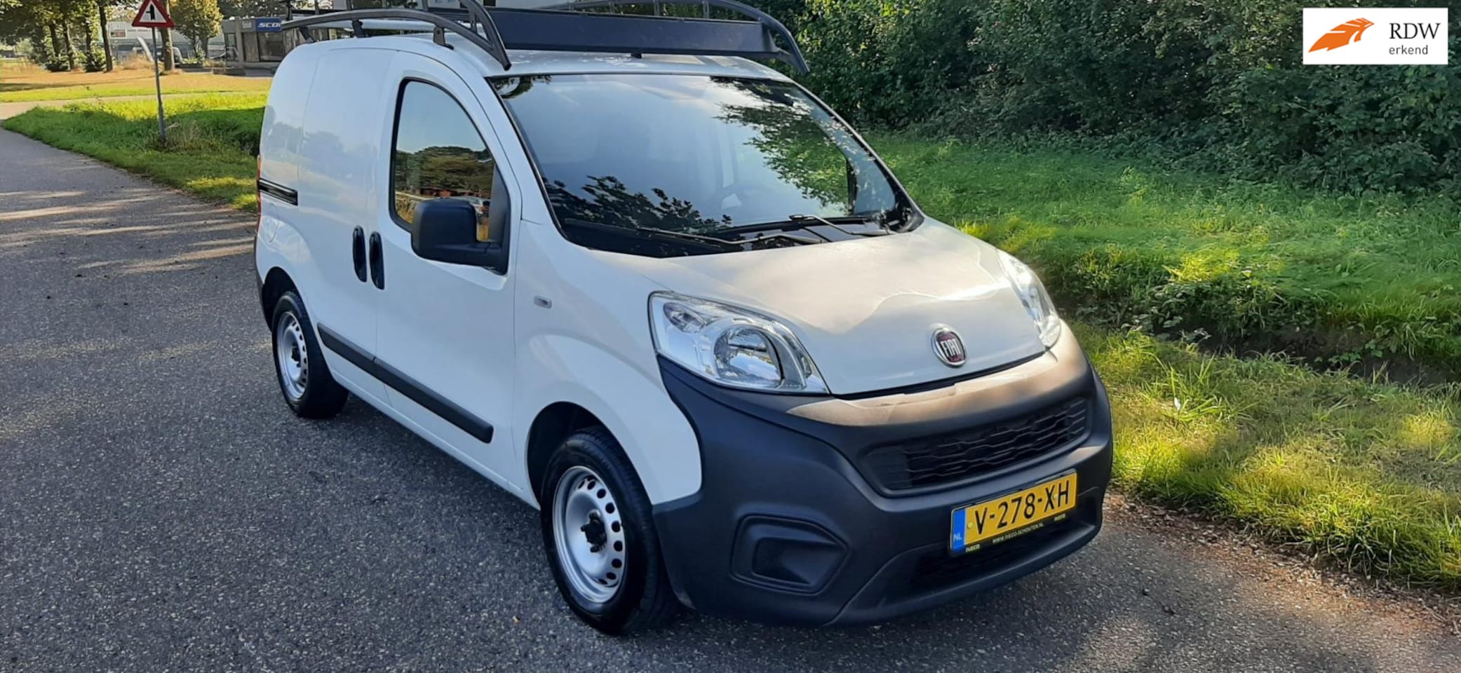 Fiat Fiorino - 1.4 Easy Pro met airco schuifdeur rechts - AutoWereld.nl