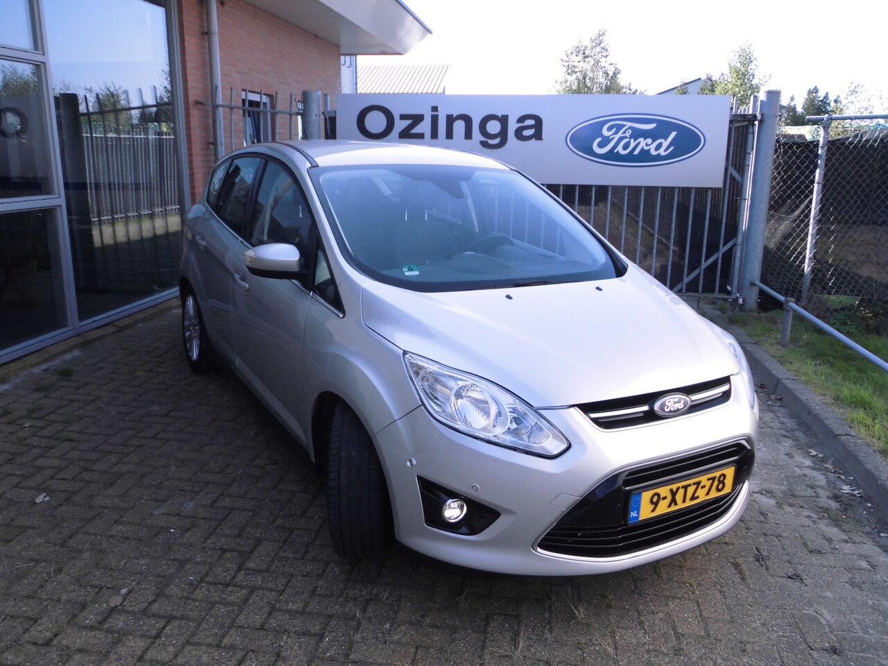 Ford C-Max - 125 pk Titanium Hoogzitter- trekhaak - AutoWereld.nl